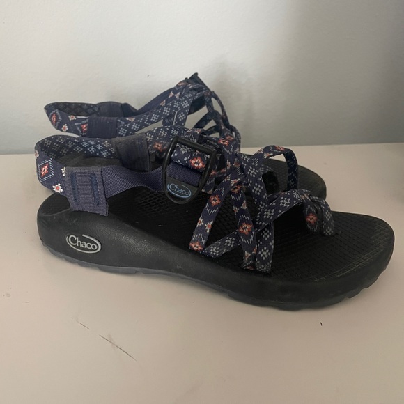 Chacos - Picture 2 of 3